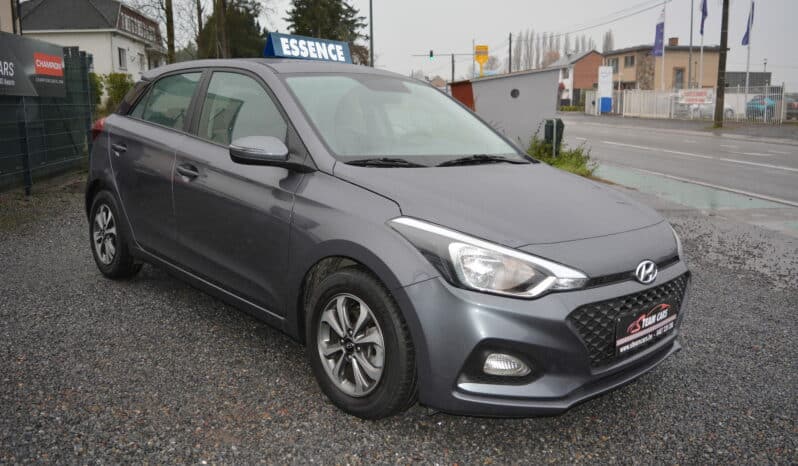 Hyundai i20 1.2i AirGPS CAMERA RECUL complet