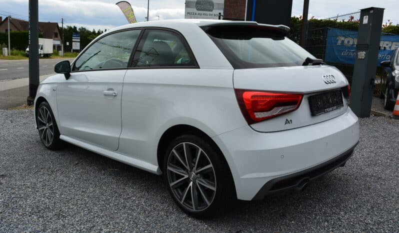 Audi A1 Berline 1.0 TFSI S-LINE complet